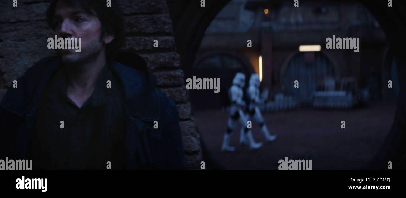 DIEGO LUNA in ANDOR (2022), Regie: SUSANNA WHITE und TOBY HAYNES. Kredit: LUCASFILM / Album Stockfoto