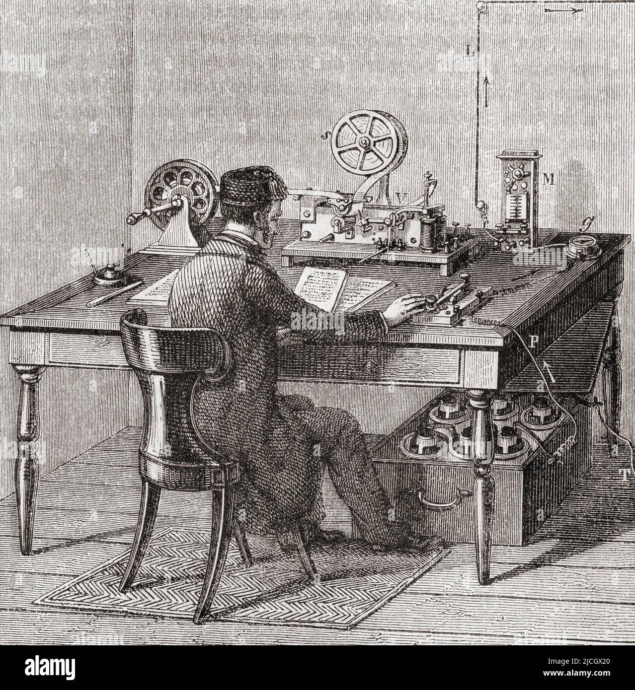 Telegraph Büroangestellter, der eine Nachricht in Morse Code weiterleitet, 19. Jahrhundert. Aus L'Univers Illustre, Paris, 1859 Stockfoto