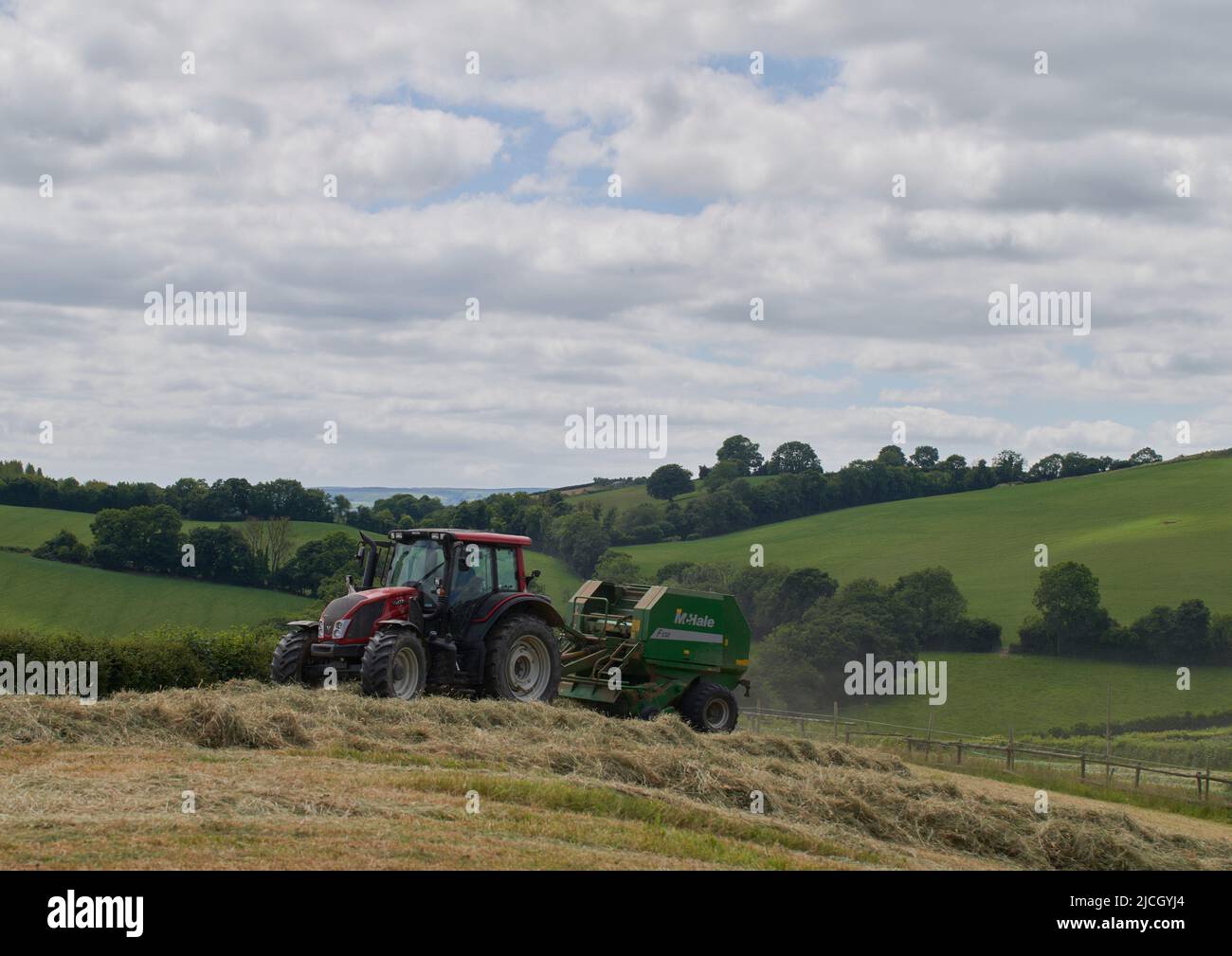Großbritannien Wetter: 13 Jun 2022, teilweise bewölkt, trocken und heiß. Farlacombe, Devon, Großbritannien. Kredit: Will Tudor/Alamy Live Nachrichten Stockfoto
