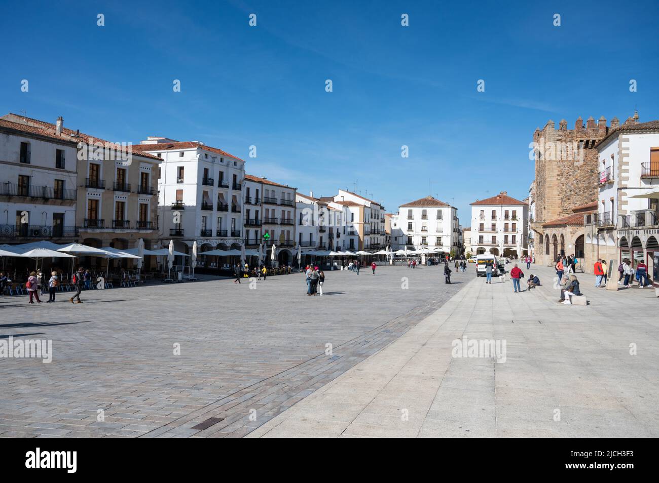 Blick auf die Plaza Mayor ein Platz mitten in der Stadt Caceres, Spanien Stockfoto