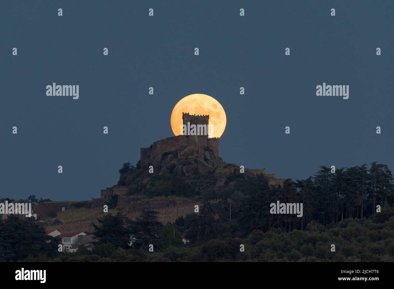 Vollmondschloss in Spanien Stockfoto