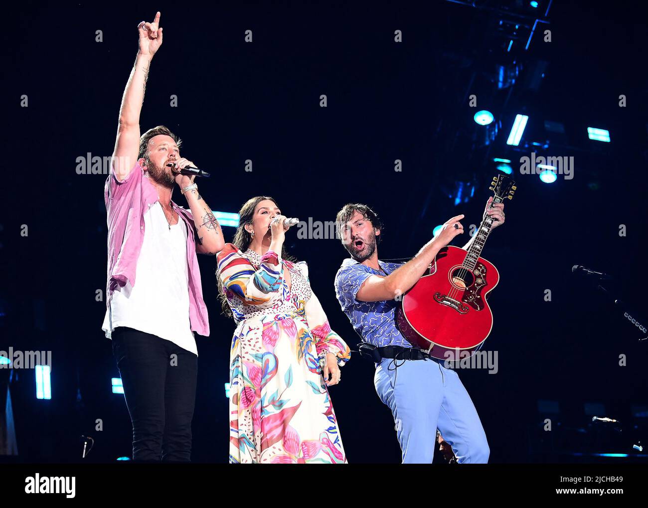 12. Juni 2022 - Nashville, Tennessee - Hillary Scott, Charles Kelley, Dave Haywood, Lady A. 2022 CMA Fest der viertägige Konzerttag findet im Nissan Stadium statt. (Bild: © Laura Farr/AdMedia via ZUMA Press Wire) Stockfoto