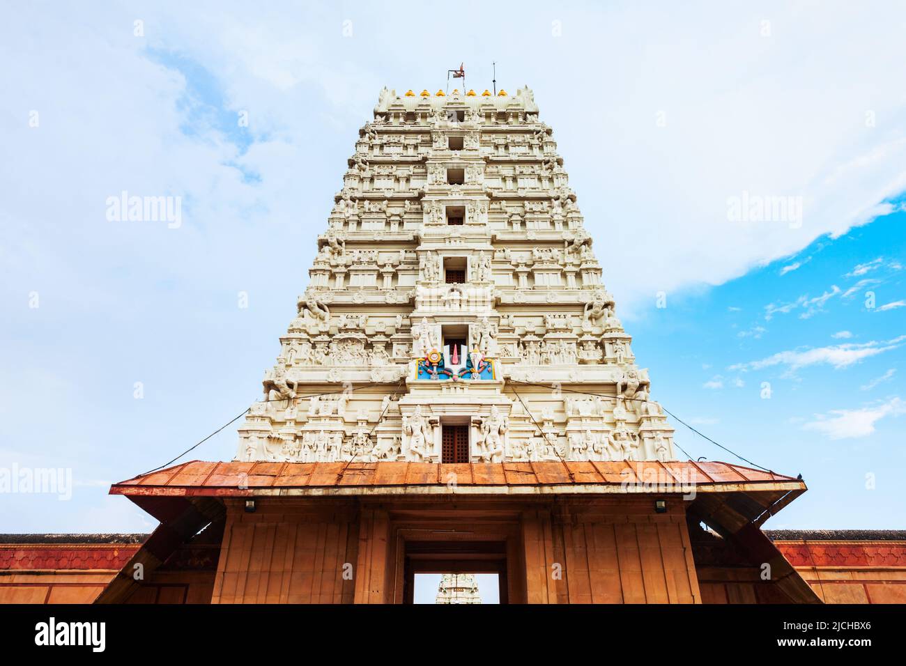 Der Shree Rangnath Ji Temple ist ein hindutempel in Vrindavan in der Nähe der Stadt Mathura im indischen Bundesstaat Uttar Pradesh Stockfoto