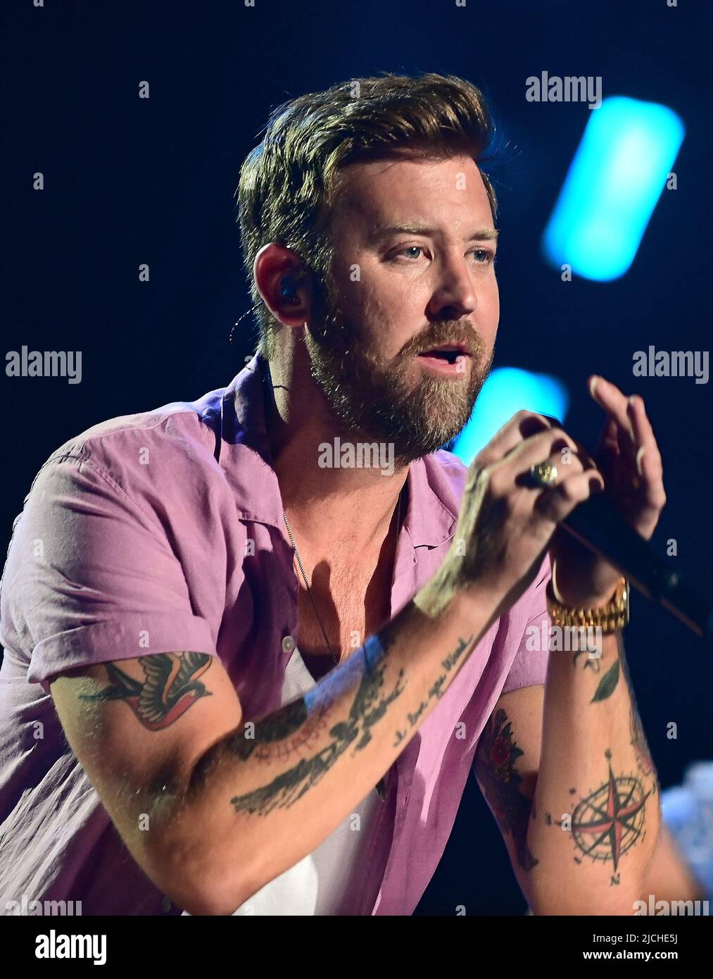 12. Juni 2022 - Nashville, Tennessee - Charles Kelley, Lady A. 2022 CMA Fest der viertägige Konzerttag findet im Nissan Stadium statt. (Bild: © Laura Farr/AdMedia via ZUMA Press Wire) Stockfoto