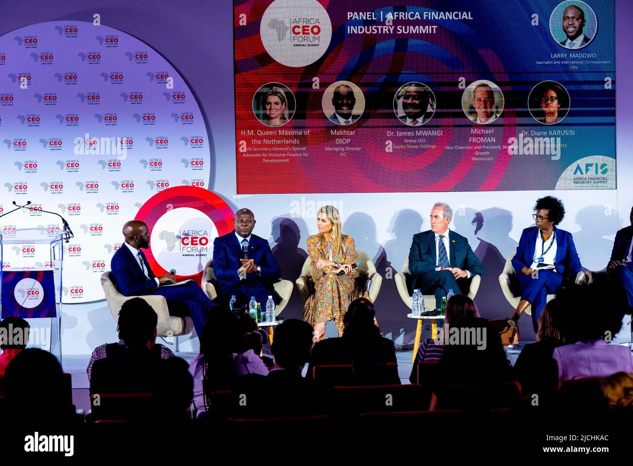 Königin Maxima der Niederlande im Ministerium für Wirtschaft und Finanzen in Abidjan, am 13 2. Juni 2022, anlässlich eines 1.-tägigen Besuchs in der Elfenbeinküste in ihrer Eigenschaft als Generalsekretärin der Vereinten Nationen, Sonderanwältin für Inclusive Finance for Development (UNSGSA) Foto: Albert Nieboer/Niederlande OUT/Point de Vue OUT Stockfoto