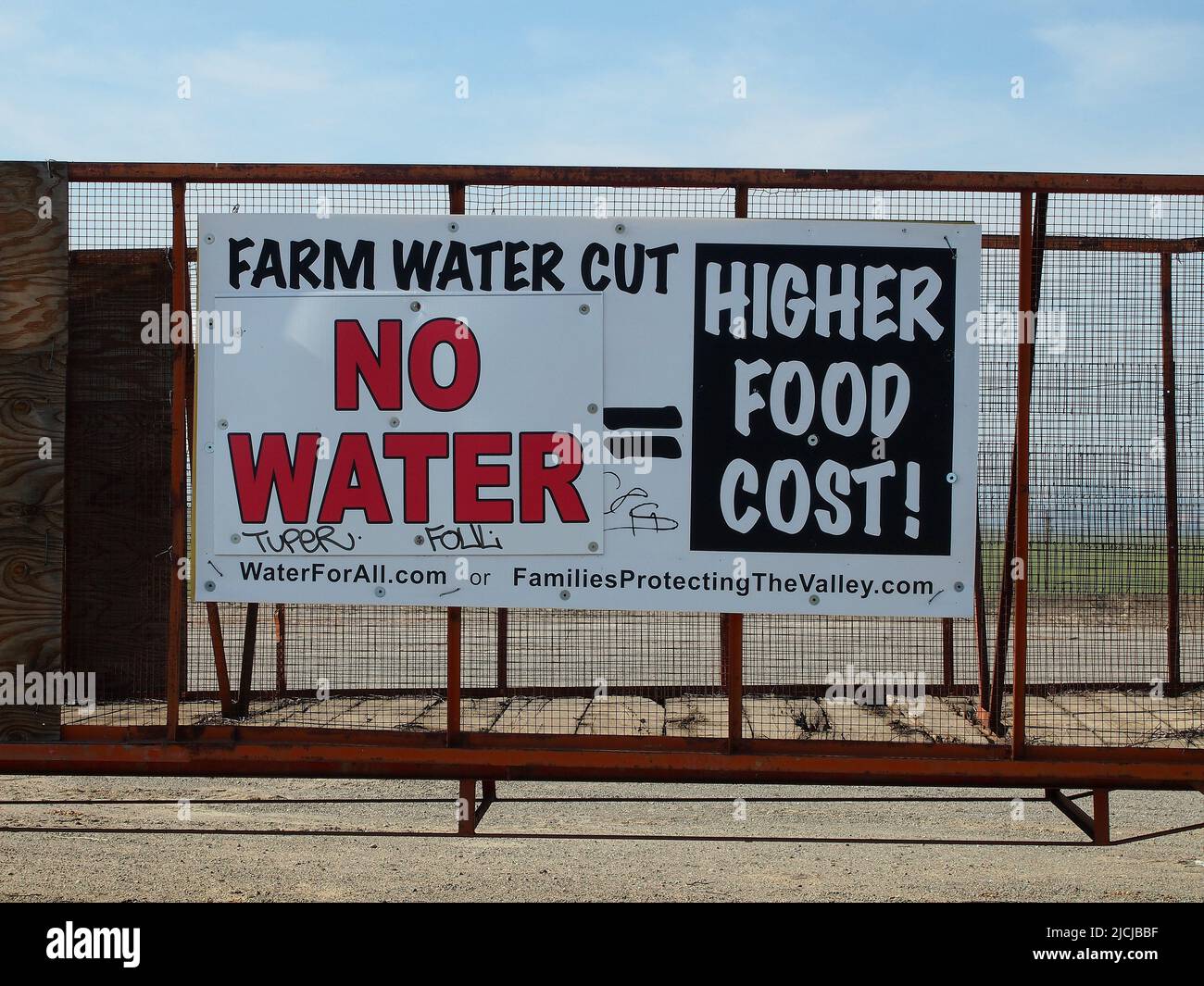 Wasserwerbetafel auf einem Anhänger in Kalifornien während der Dürre, 2011 Stockfoto