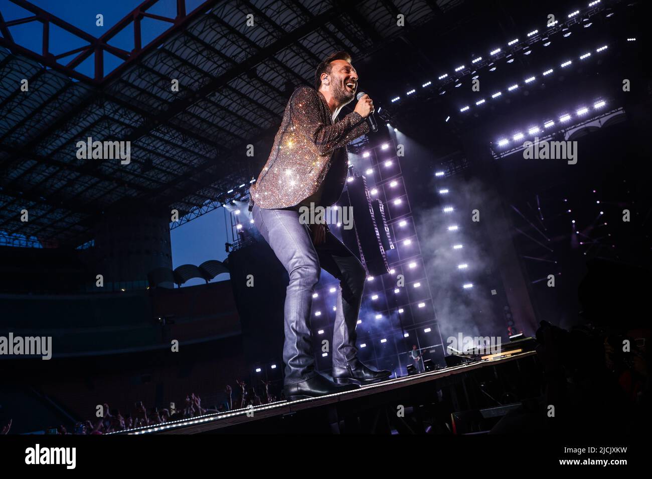 Cesare Cremonini im Stadio Giuseppe Meazza in San Siro in Mailand, Italien, am 13 2022. Juni. Stockfoto