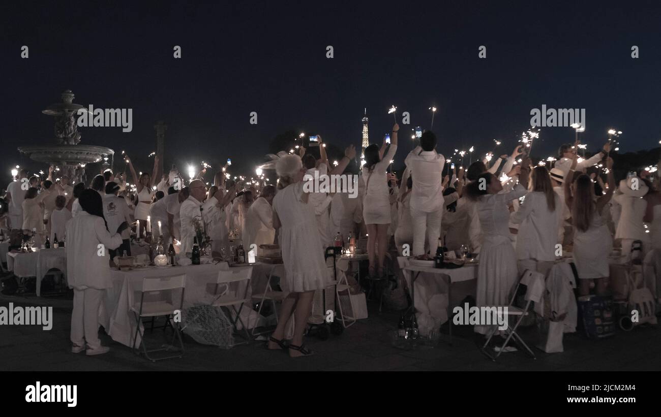Dîner en Blanc 2022 à Paris Frankreich Stockfoto