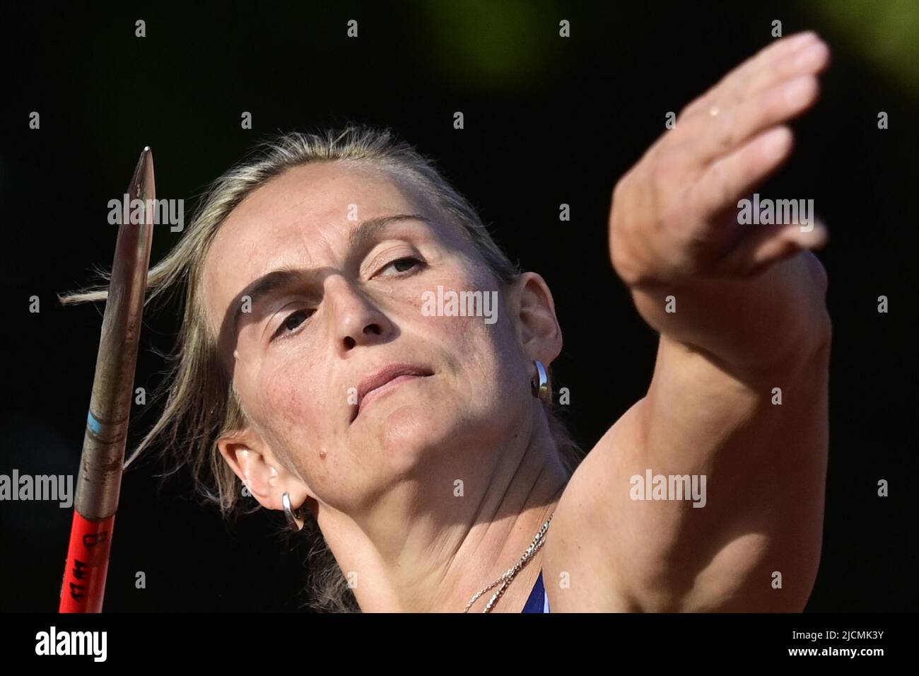 Kladno, Tschechische Republik. 14.. Juni 2022. Die tschechische Athletin Barbora Spotakova tritt beim Treffen in Kladno, Tschechische Republik, am 14. Juni 2022 im Speerwurf an. Kredit: Roman Vondrous/CTK Foto/Alamy Live Nachrichten Stockfoto