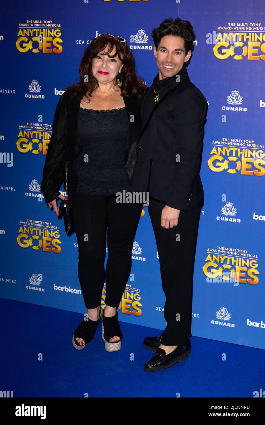'Anything goes' - Pressekonferenz im Barbican Theatre, Barbican Centre - Arrivals mit: Harriet Thorpe, Tom Read Wilson wo: London, Großbritannien Wann: 04 Aug 2021 Credit: Mario Mitsis/WENN Stockfoto