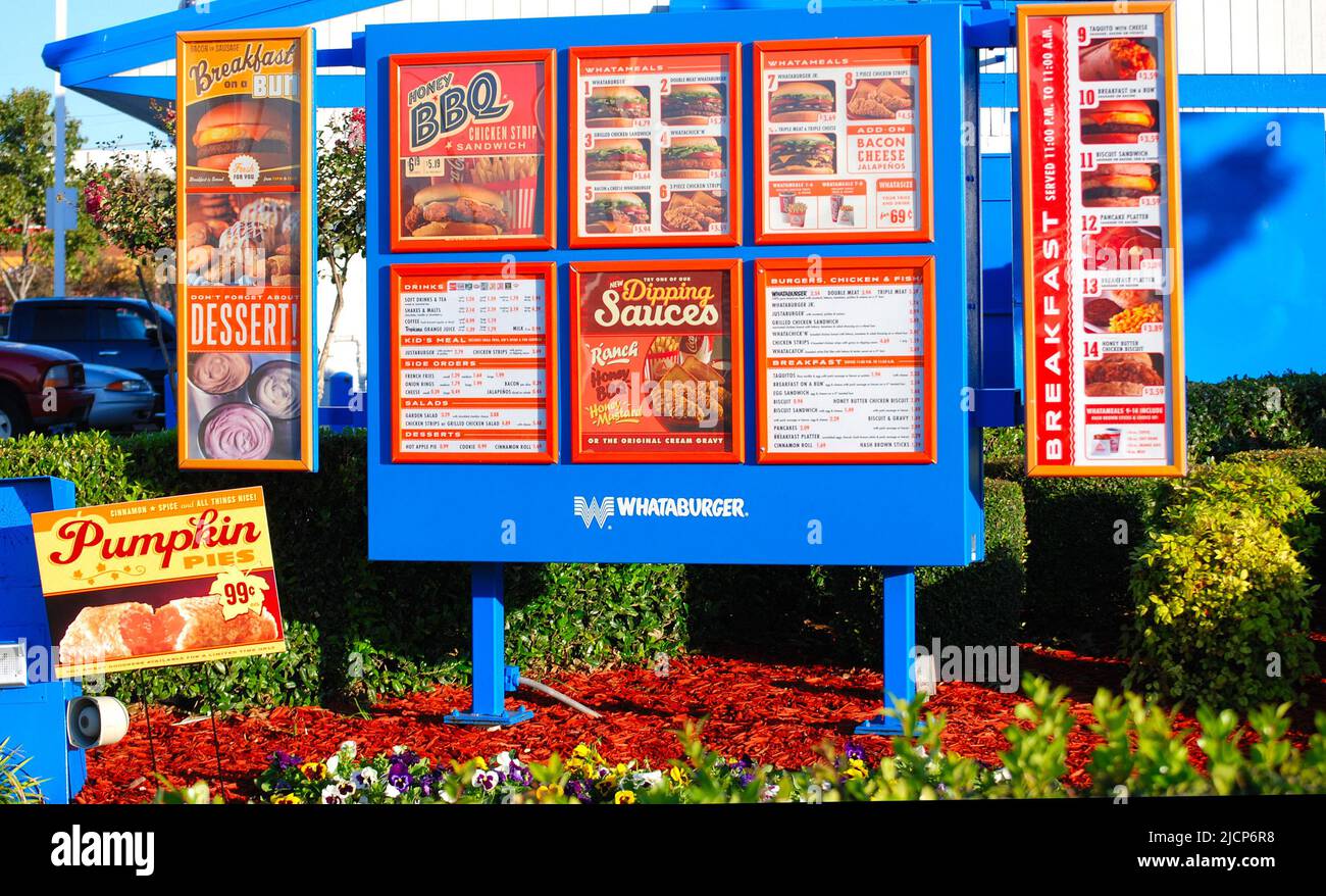 Close up of a Whataburger restaurant drive thru sign Stockfoto