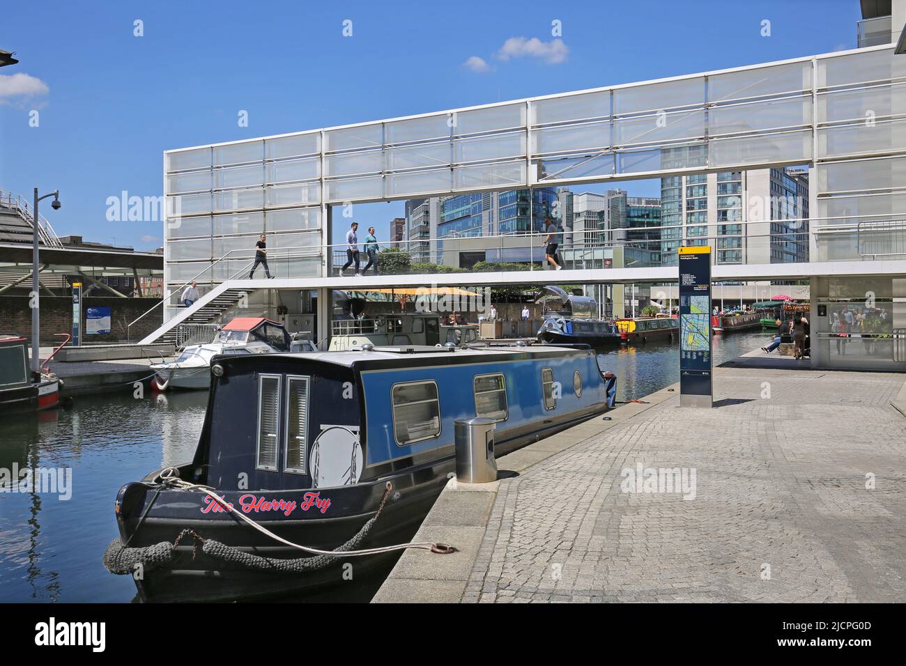 Das neue Merchant Square-Baugebiet am Grand Union Canal Basin, Paddington, London, Großbritannien Stockfoto