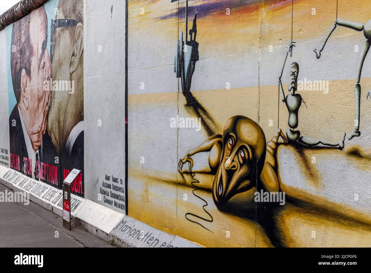 The Berlin East Side Gallery, Street Art und Wandbilder an der Berliner Mauer, Berlin, Deutschland, Europa Stockfoto