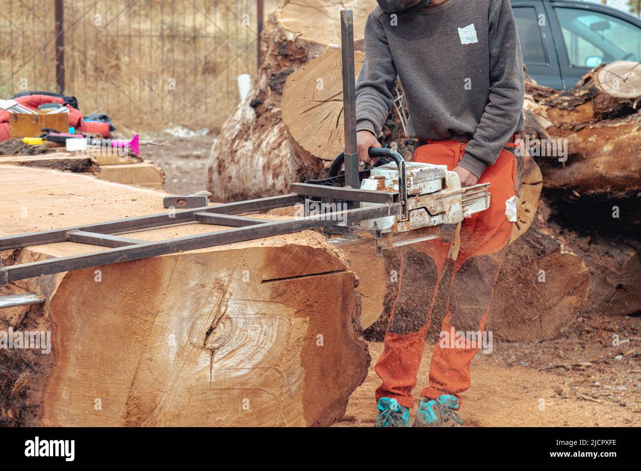 ZauberDeko Geldgeschenk Heimwerker - Mit Mini-Kettensäge & Personalisierung