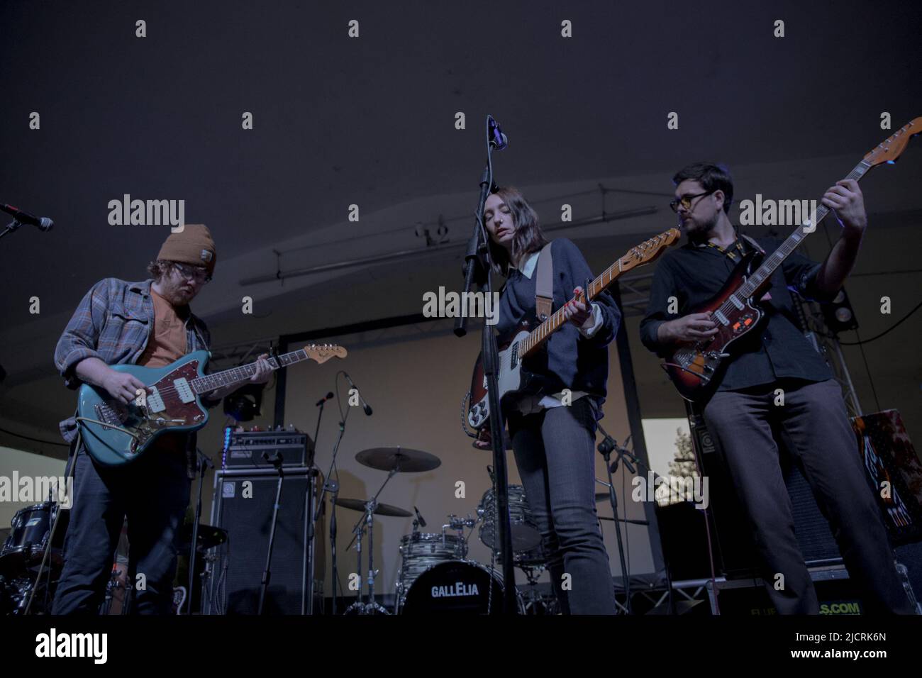 Bologna, Italien. 11.. Juni 2022. King Hannah Live in Nova Festival in Bologna, Italien am 11. Juni 2022. Zum Auftakt von thurston moore (Foto: Carlo Vergani/Pacific Press/Sipa USA) Quelle: SIPA USA/Alamy Live News Stockfoto