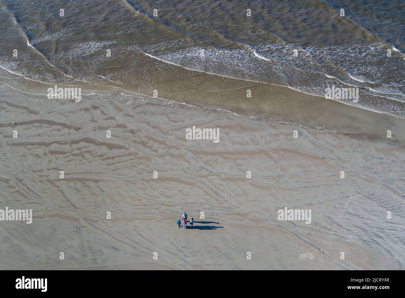 Menschen am Strand auf Tybee Island, Georgia Stockfoto