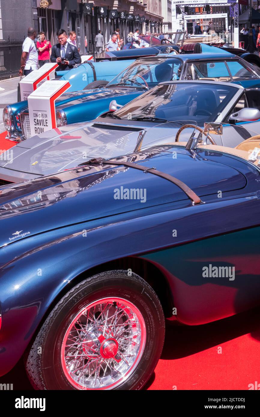 1950 Ferrari 166MM Barchetta beim Concours auf der Savile Row Automobilausstellung in London, Großbritannien Stockfoto