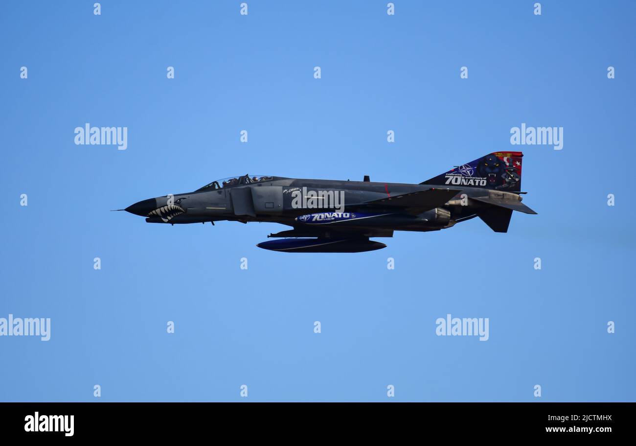 Der McDonnell Douglas Turkish Air Force F-4E Phantom Terminator 2020 auf der Teknofest 2021 Stockfoto