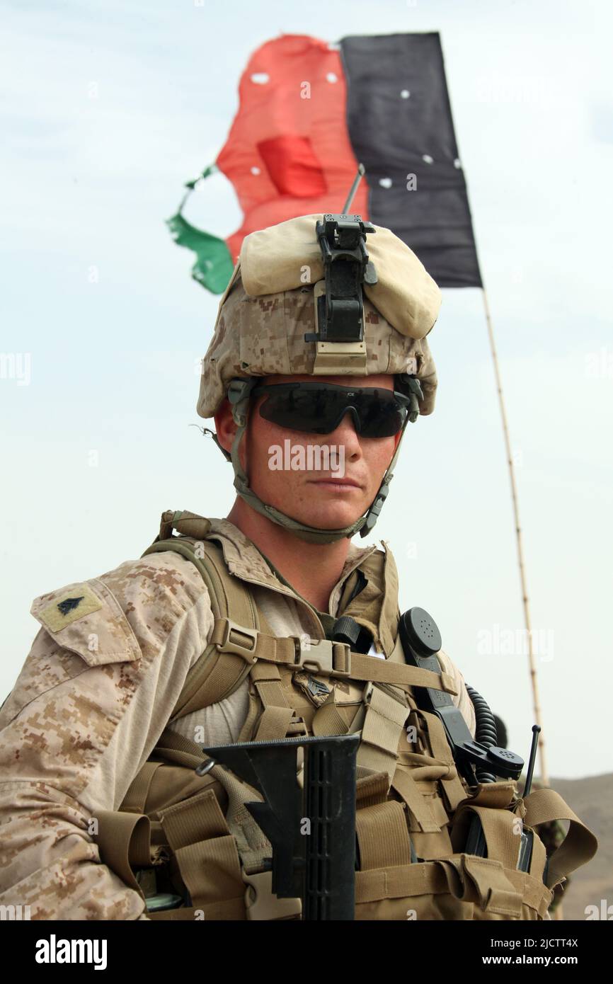 US Marine auf Patrouille in Kajaki, Provinz Helmond, Afghanistan. Stockfoto