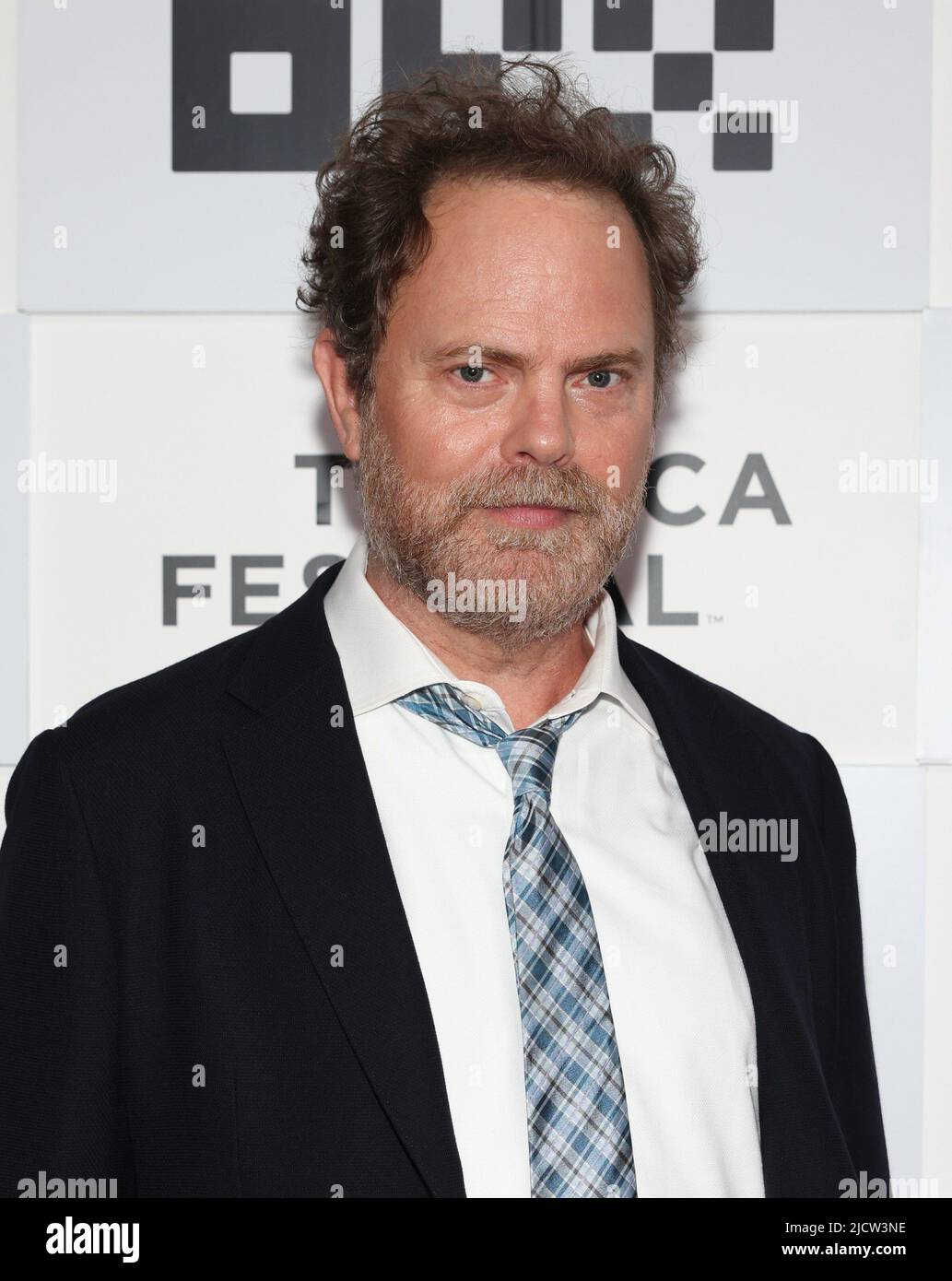 New York, NY, USA. 15.. Juni 2022. RAINN Wilson bei der Ankunft von JERRY UND MARGE GEHEN GROSSE Premiere auf dem Tribeca Festival 21., Borough of Manhattan Community College (BMCC), New York, NY, 15. Juni 2022. Kredit: CJ Rivera/Everett Collection/Alamy Live Nachrichten Stockfoto