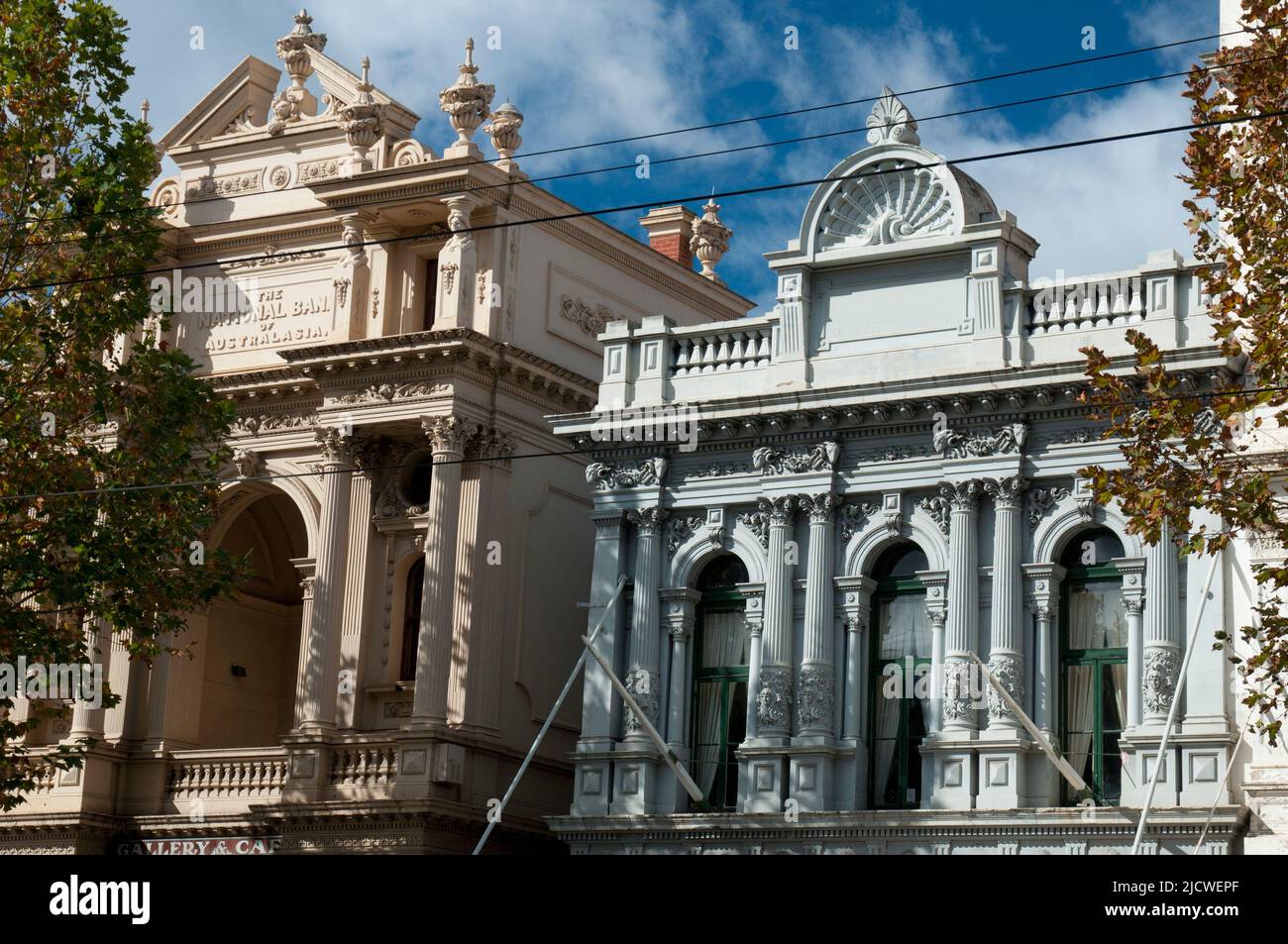 Historische Geschäftsgebäude aus der Kolonialzeit in der viktorianischen Goldfields-Stadt Bendigo Stockfoto