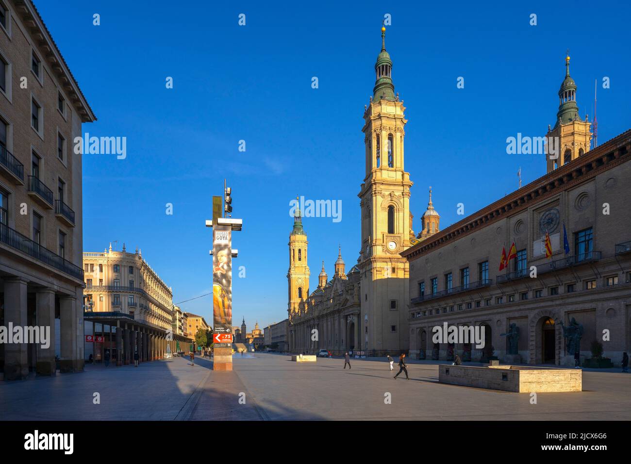 Plaza del Pilar, Zaragoza, Aragon, Spanien, Europa Stockfoto