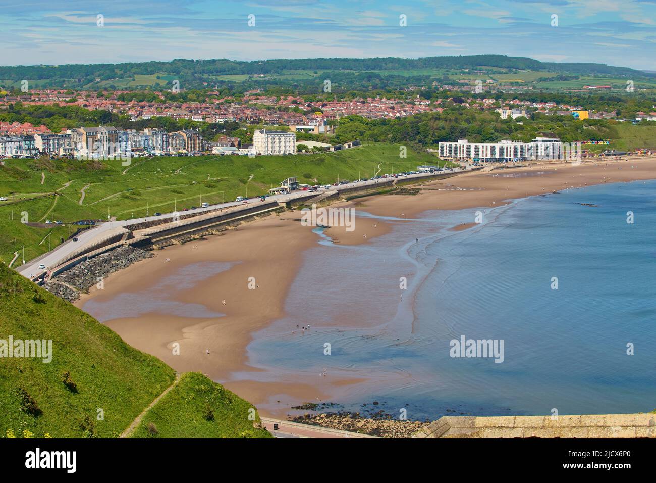 Blick auf North Bay, Scarborough, Yorkshire, England, Vereinigtes Königreich, Europa Stockfoto