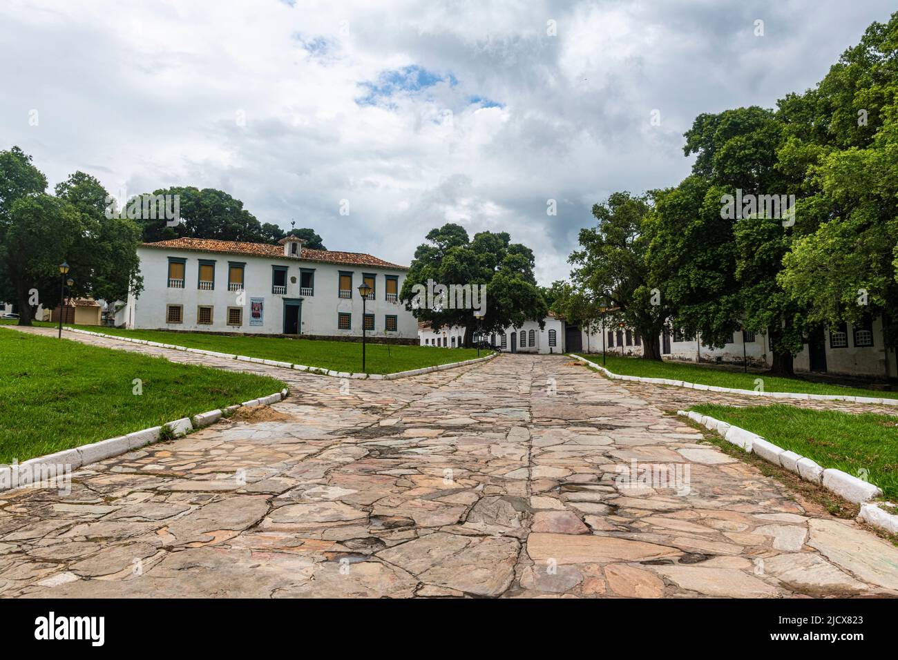 Brunnenplatz, Old Goias, UNESCO-Weltkulturerbe, Goias, Brasilien, Südamerika Stockfoto