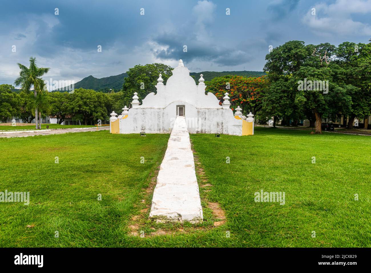 Brunnenplatz, Old Goias, UNESCO-Weltkulturerbe, Goias, Brasilien, Südamerika Stockfoto