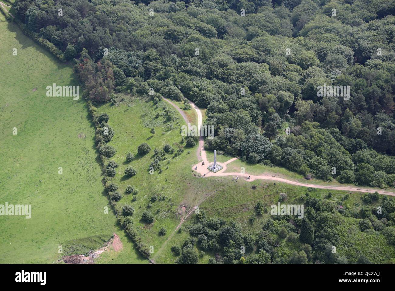 Luftaufnahme des Tandle Hill Aussichtspunkts in Royton, Oldham, Lancashire Stockfoto