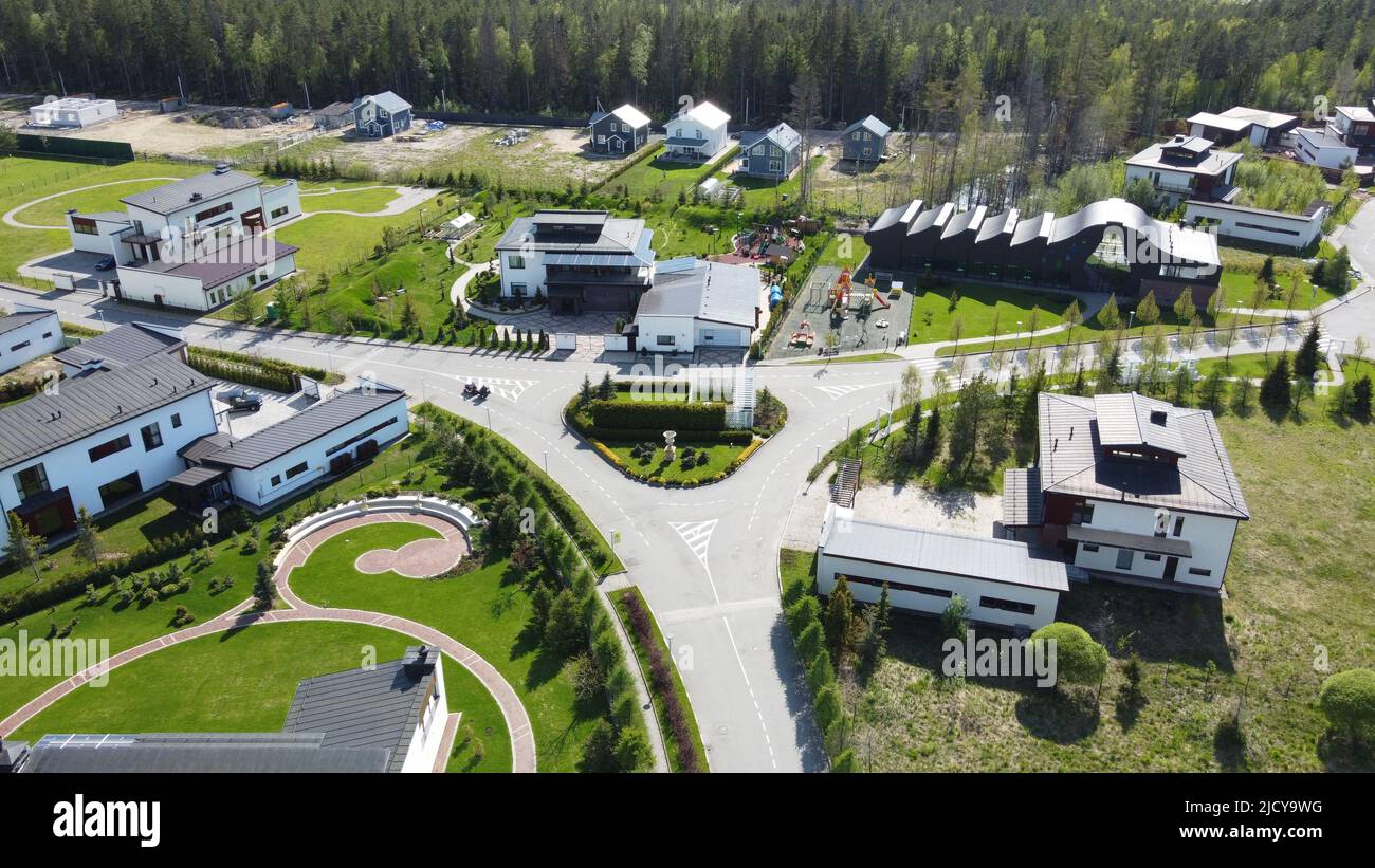 Luftaufnahmen eines teuren Landhauses Stockfoto