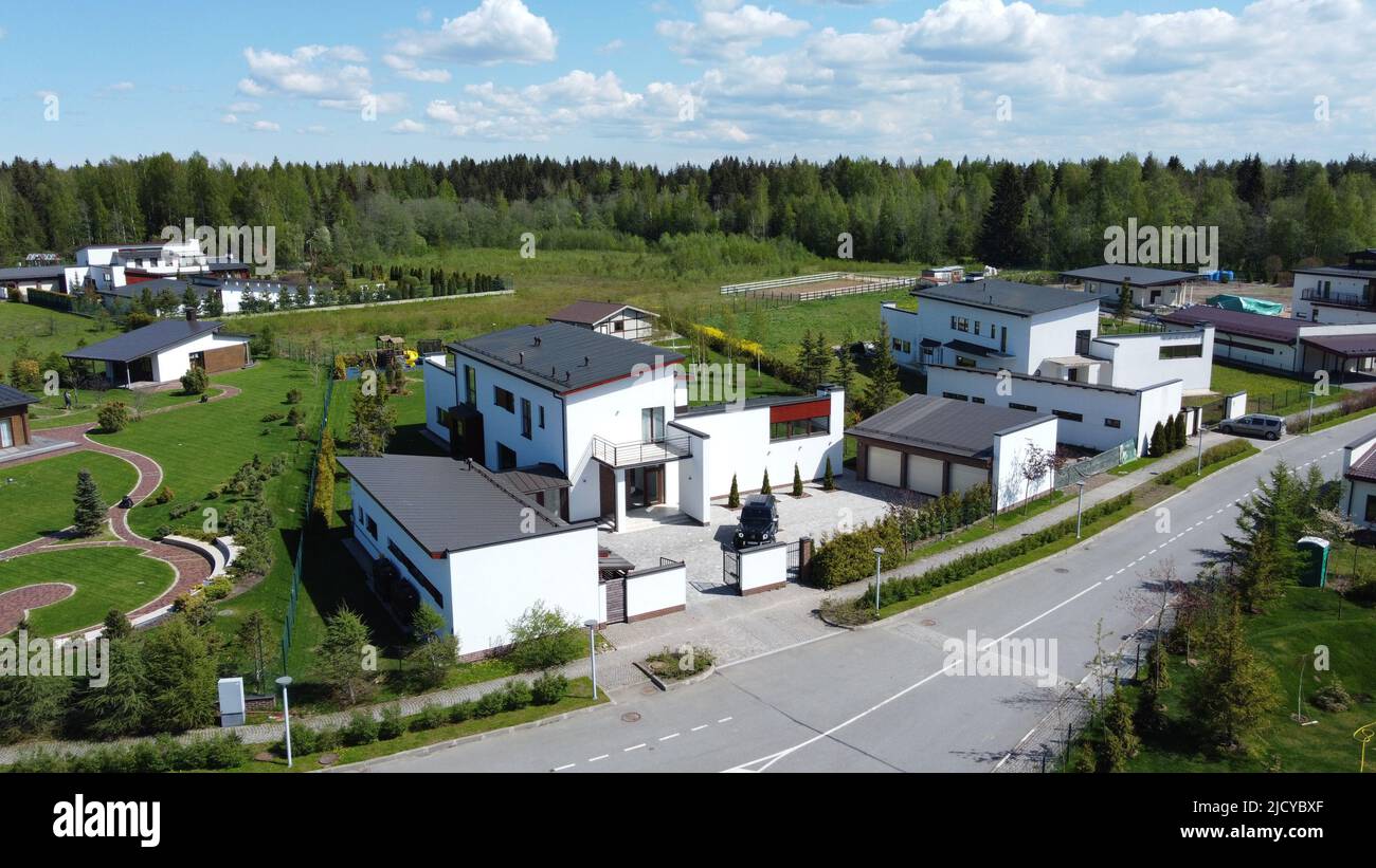 Luftaufnahmen eines teuren Landhauses Stockfoto