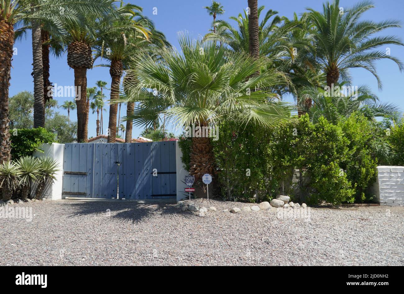 Palm Springs, California, USA 11. June 2022 Ein allgemeiner Blick auf die Atmosphäre von Jim Bakker und Tammy Faye Bakkers früherem Zuhause in 688 Vereda Sur am 11. Juni 2022 in Palm Springs, Kalifornien, USA. Foto von Barry King/Alamy Stockfoto Stockfoto