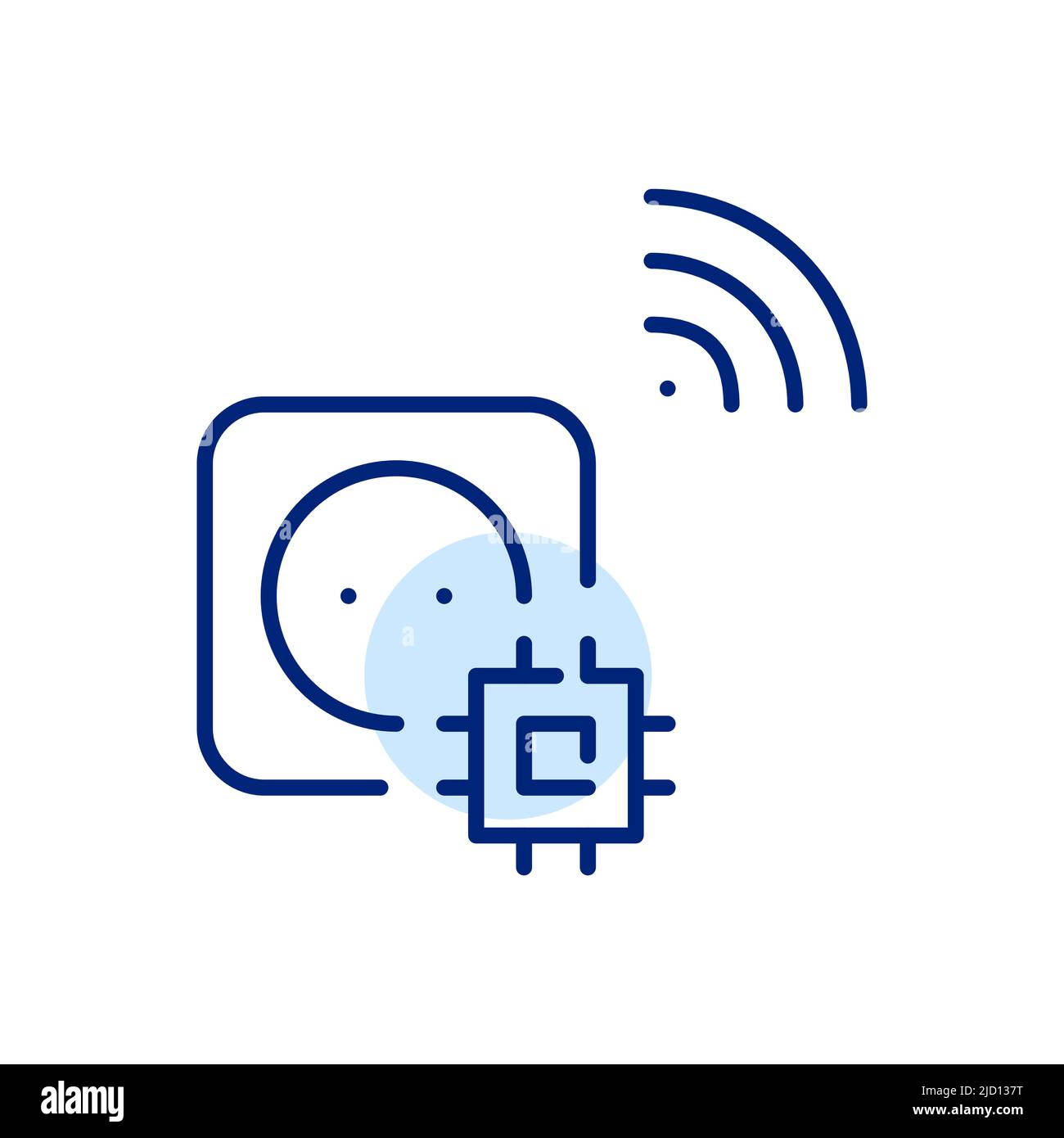 Intelligente wi-Fi-Steckdose. Internet of Things-Stecker mit Fernbedienung CPU. Pixel-perfektes, bearbeitbares Strichliniensymbol Stock Vektor