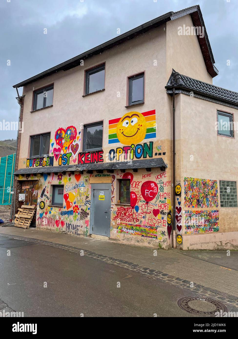 Schäden nach dem Hochwasser im Ahrtal, Dernau, Kreis Ahrweiler, Rheinland-Pfalz, Deutschland Stockfoto