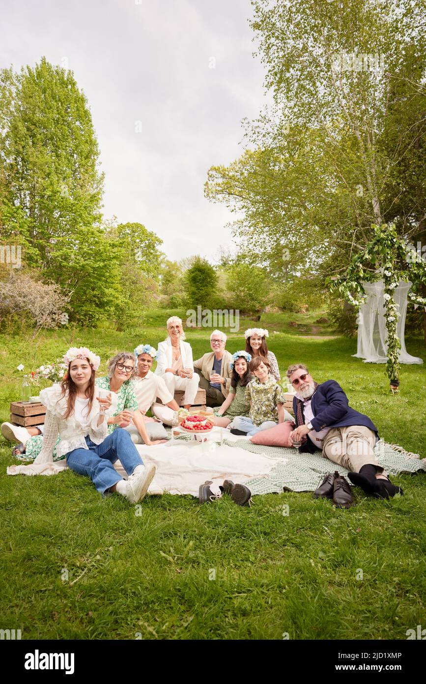 Porträt der Familie mit Picknick Stockfoto