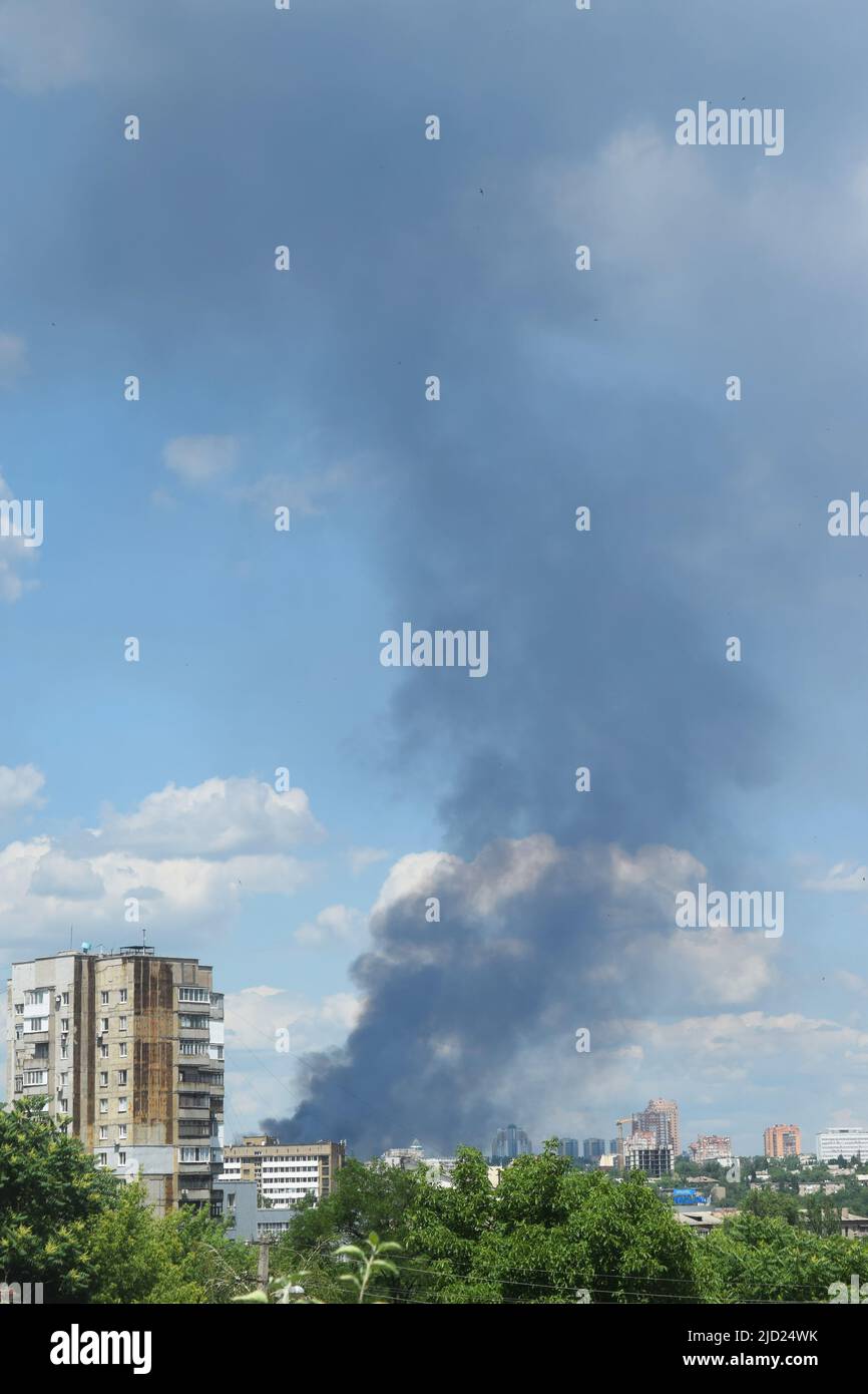 Ukraine auf Europa Karte mit Donezk und Luhansk Regionen. Politische