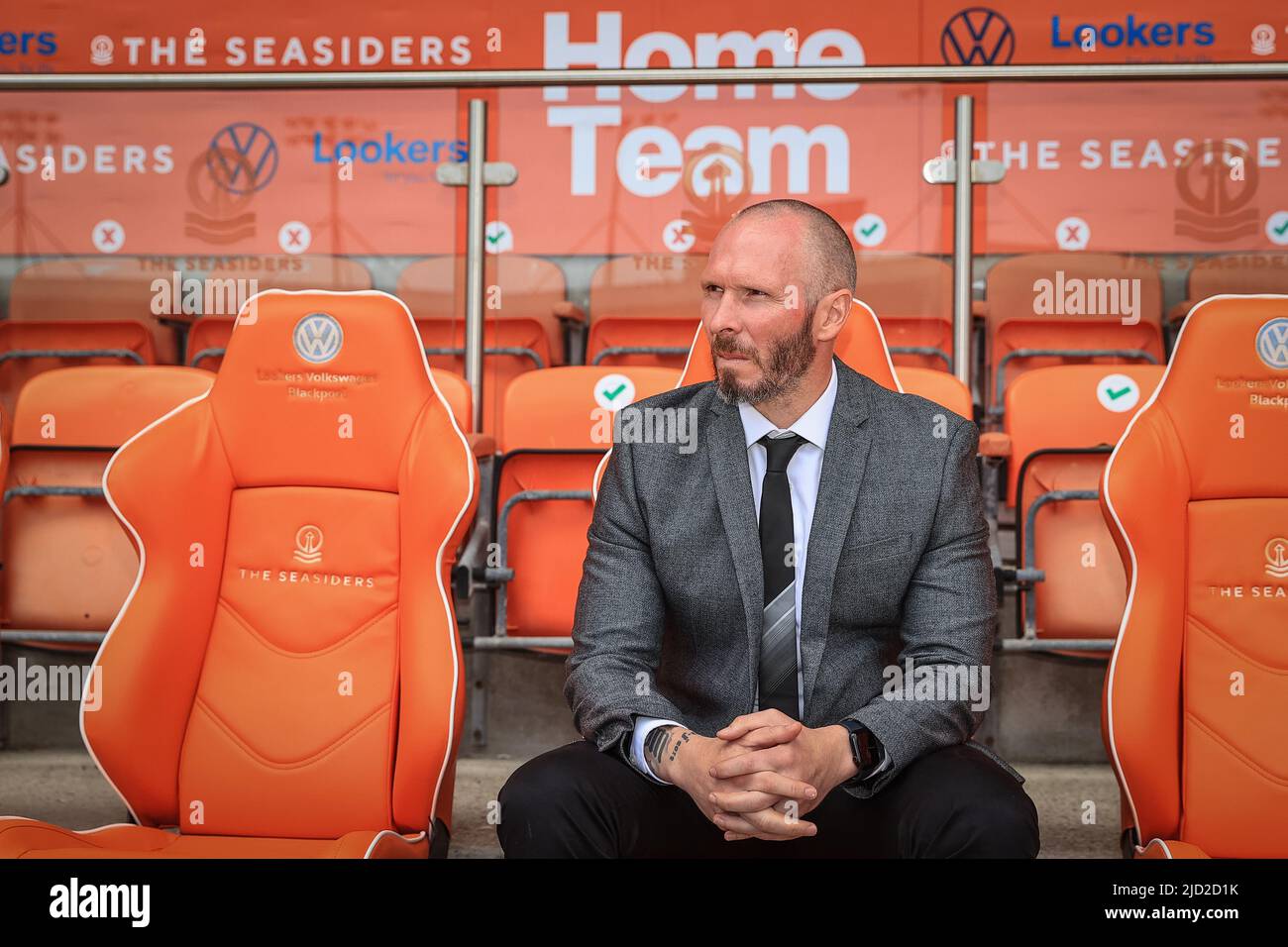 Der neu ernannte Cheftrainer Michael Appleton von Blackpool FC unterzeichnet einen vierjährigen Vertrag mit den Seaspiders Stockfoto