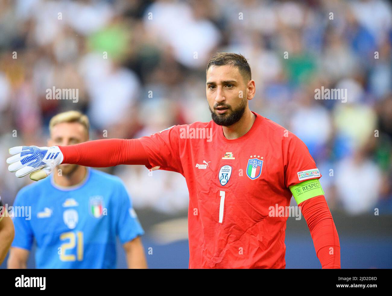 Torwart Gianluigi DONNARUMMA (ITA) Geste Fußball UEFA Nations League Spieltag 4 Deutschland (GER) - Italien (ITA) 5: 2 am 14.. Juni 2022 in Borussia Monchengladbach/Deutschland. Â Stockfoto