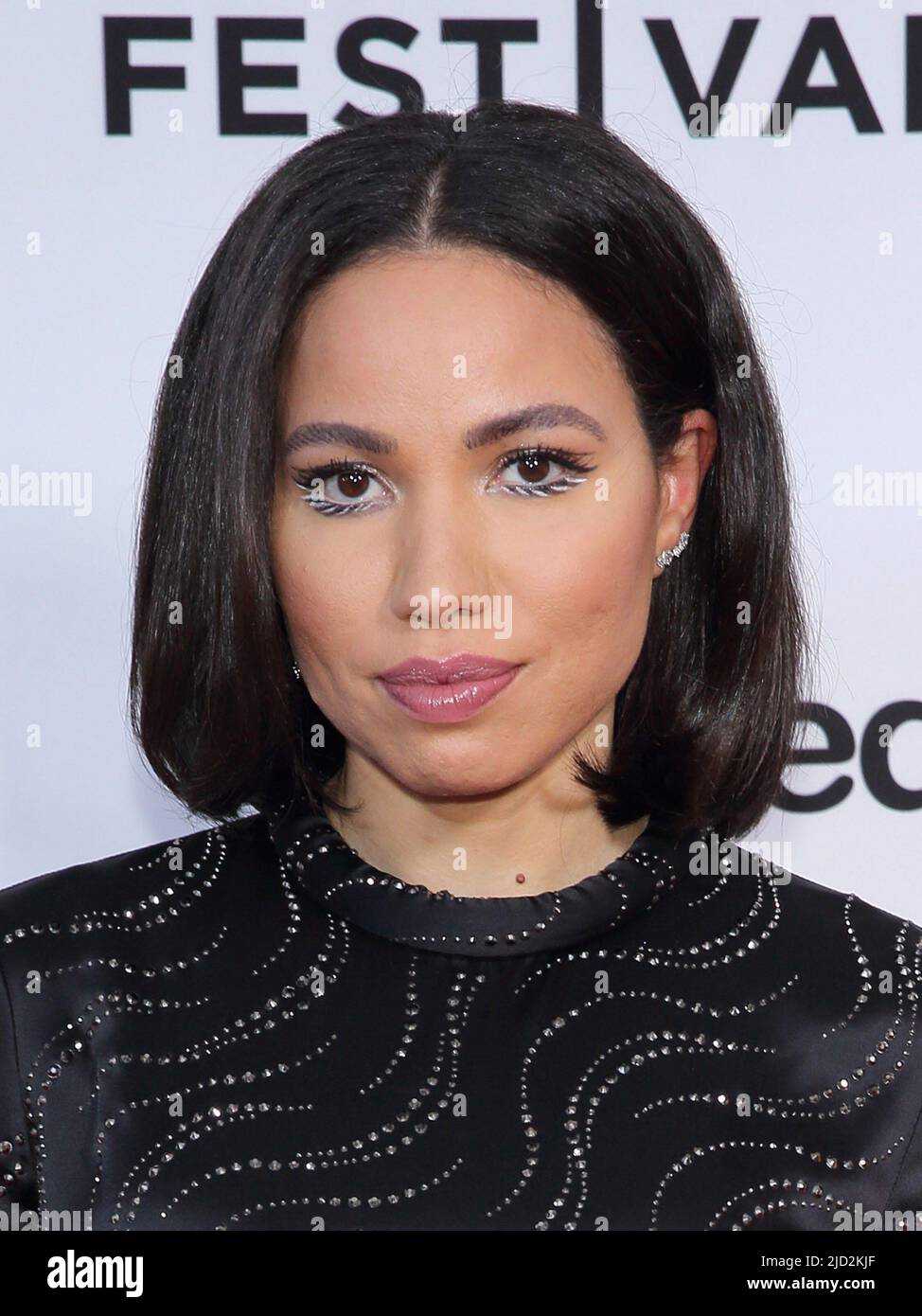Jurnee Smollett bei der Ankunft für EVE'S BAYOU 25. Anniversary Screening beim Tribeca Festival 21., SVA (School for the Visual Arts) Theater, New York, NY, 16. Juni 2022. Foto: J. Lingo/Everett Collection Stockfoto