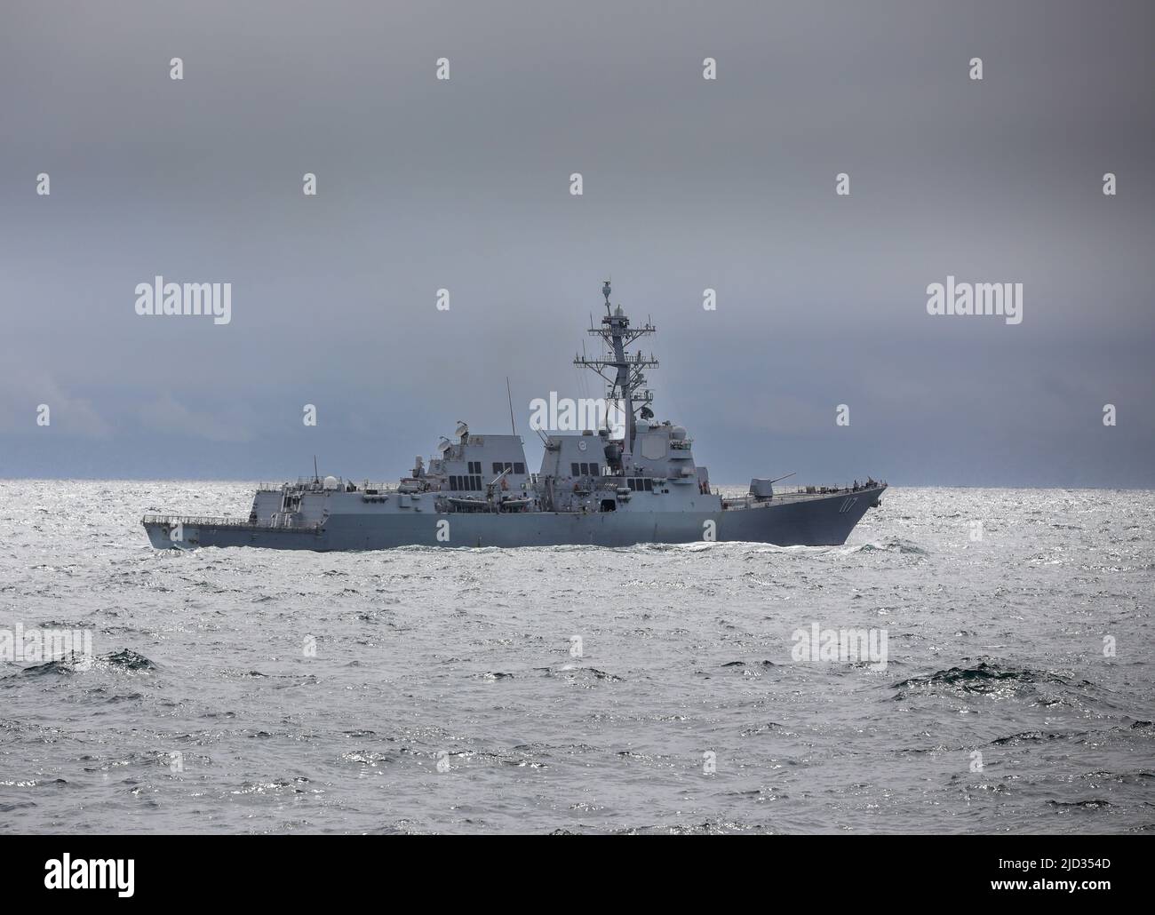 USS Paul Ignatius ein Zerstörer der US Navy Arleigh Burke-Klasse im Nordatlantik. Stockfoto