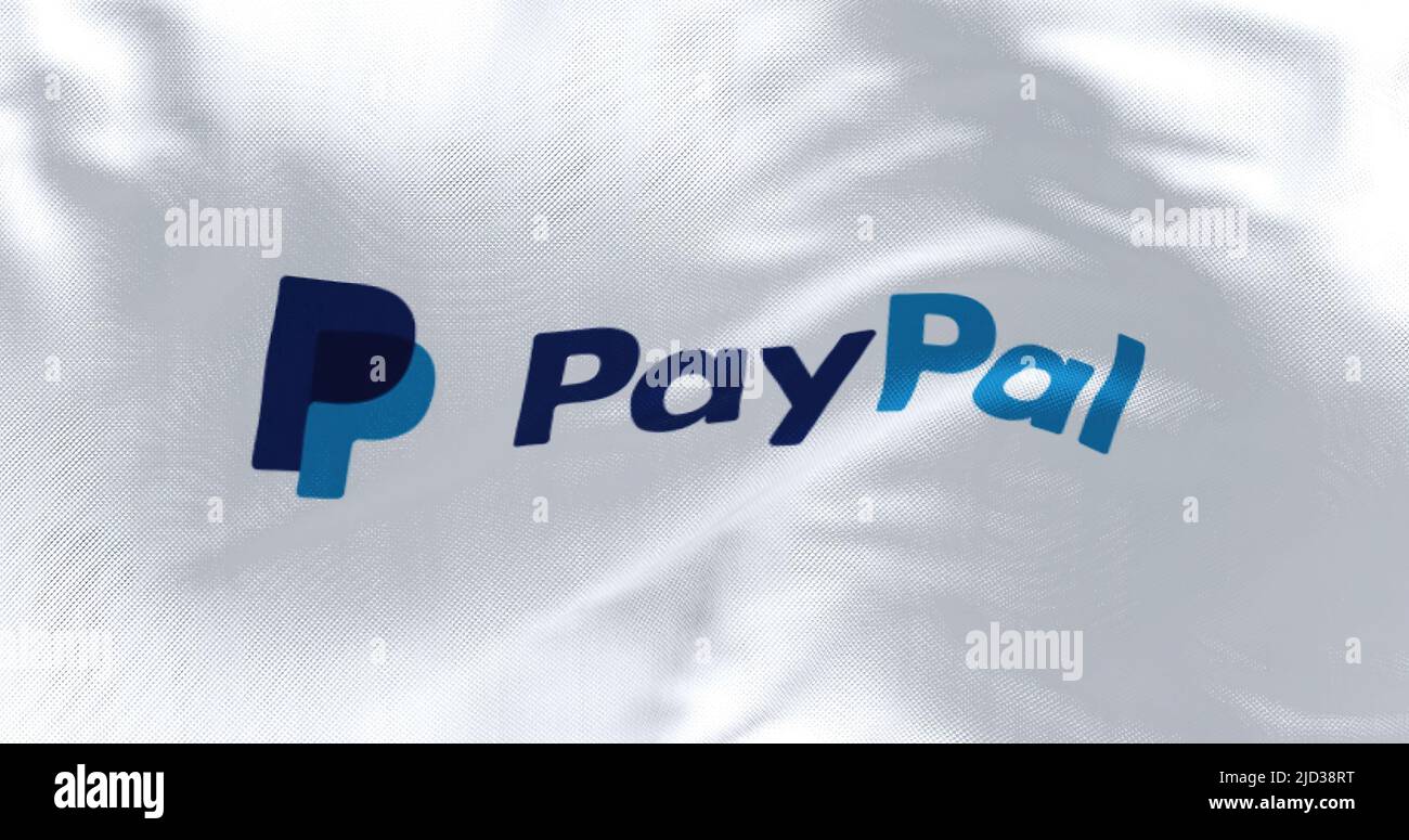 New York, USA, Juni 2022: Flagge mit dem Paypal-Logo winkt im Wind. PayPal ist ein US-amerikanisches multinationales Finanztechnologieunternehmen Stockfoto