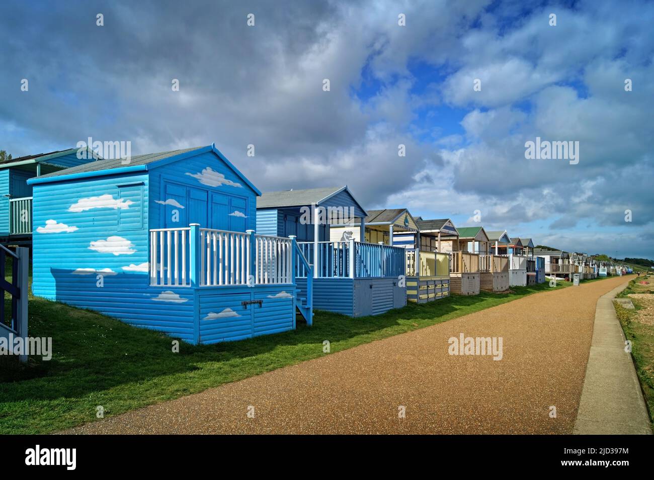 Großbritannien, Kent, Tankerton Pistenstrandhütten am Meer Stockfoto
