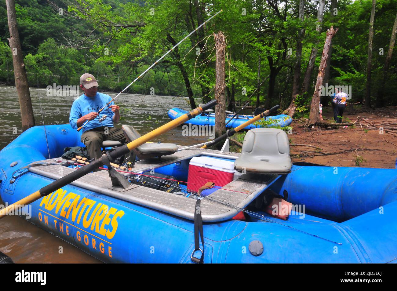 Adventures on the Gorge ist ein 250 Hektar großes Resort in den Appalachian Mountains, das aufregende Outdoor-Aktivitäten wie Floßfischen bietet. Stockfoto