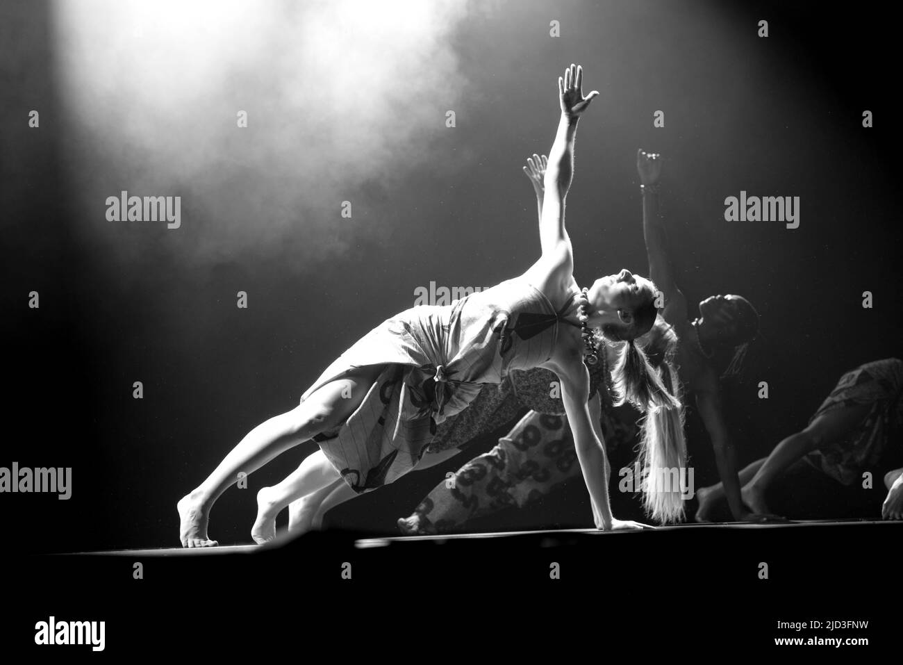 Letzte Tanzshow für das Akademiejahr 2022 für die TANZSCHULE ABSEITS DES JAZZ am Theater de Verdure, Nizza, Frankreich. Juni 11. 2022 - FAMA © Fausto Marci Stockfoto