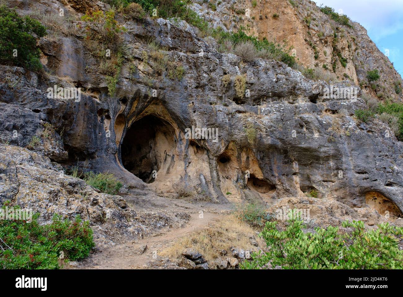 Mount Carmel, Israel. Höhle eines prähistorischen Menschen im Nahal Me'arot Nationalpark. Stockfoto