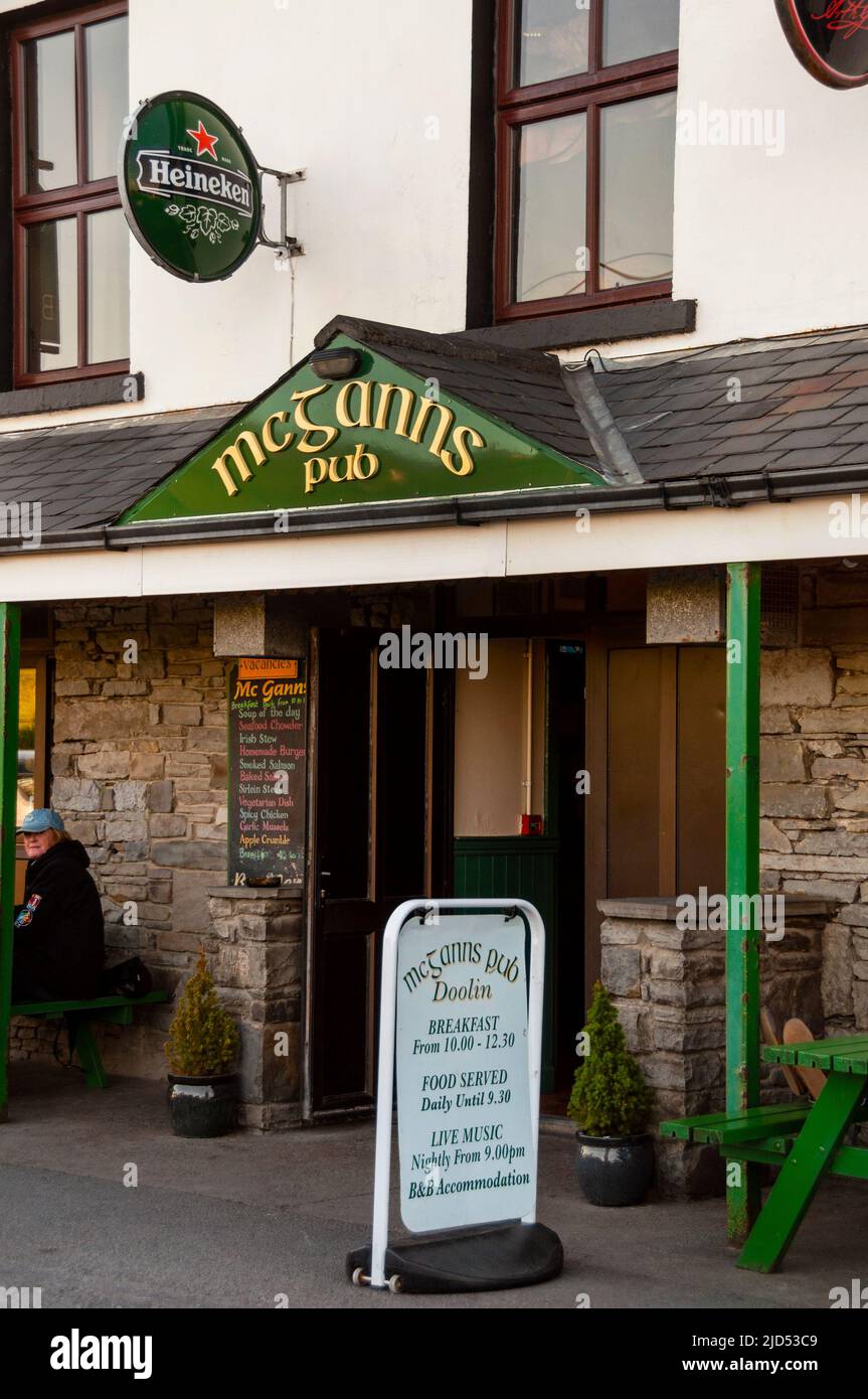 McGann's Pub in Doolin Irland. Stockfoto