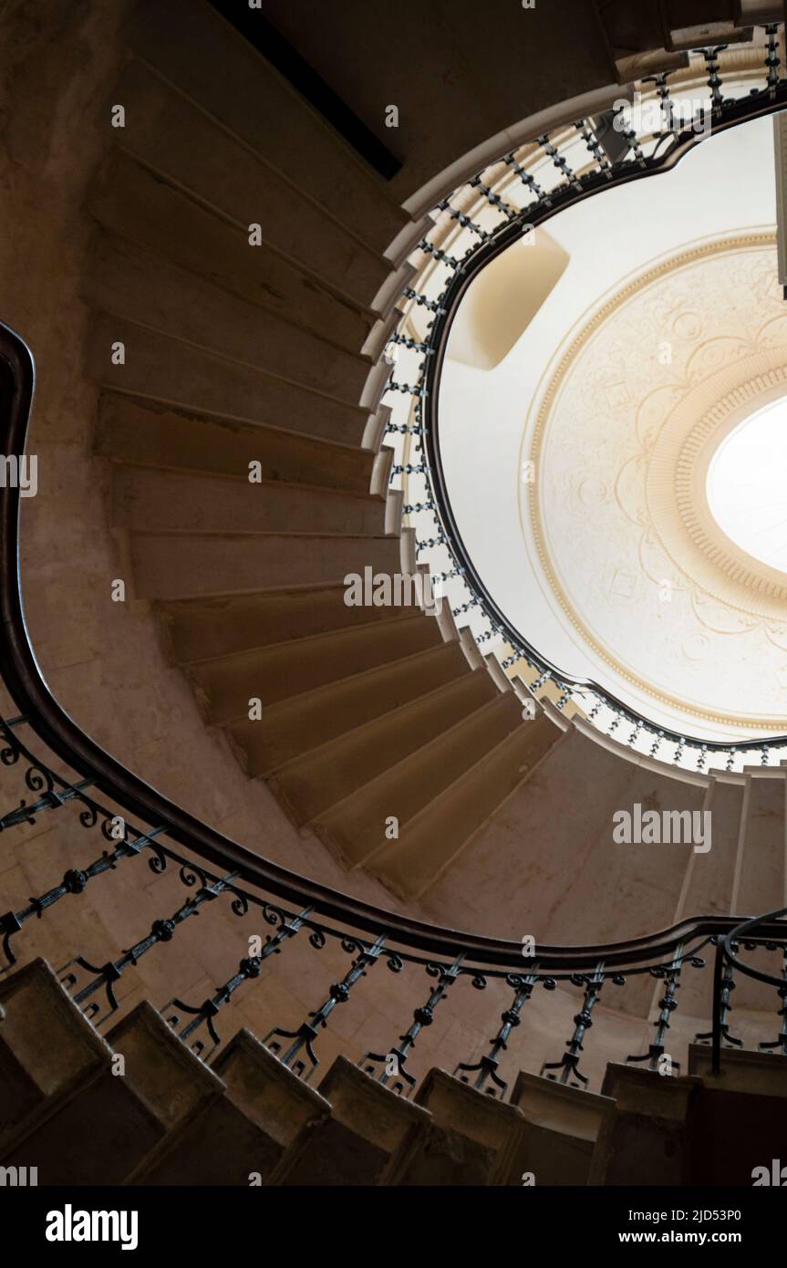 Ovale Treppe im Rathaus von Dublin, Irland. Stockfoto