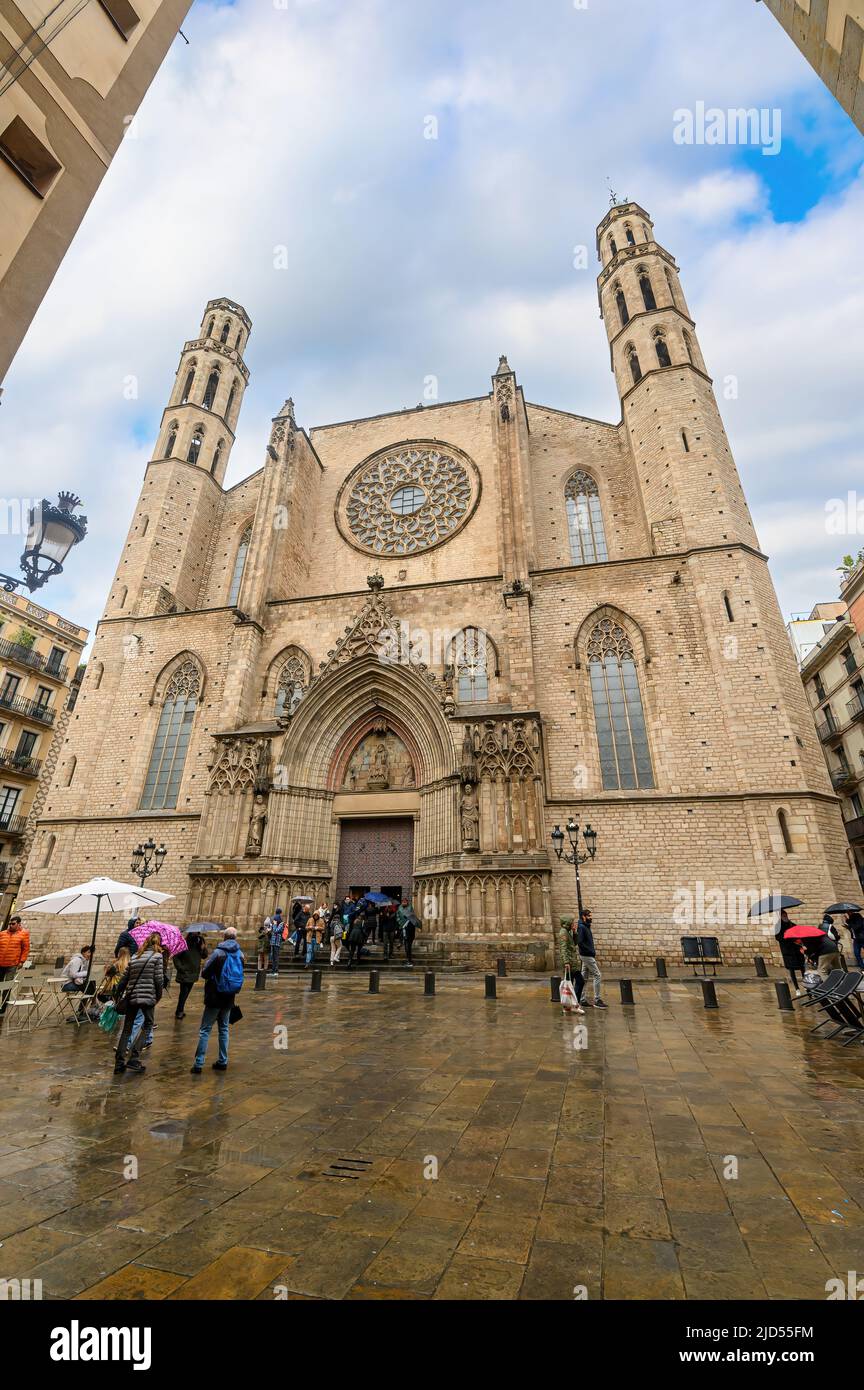 Barcelona, Spanien. Santa Maria del Mar ist eine Kirche im Stadtteil Ribera von Barcelona Stockfoto