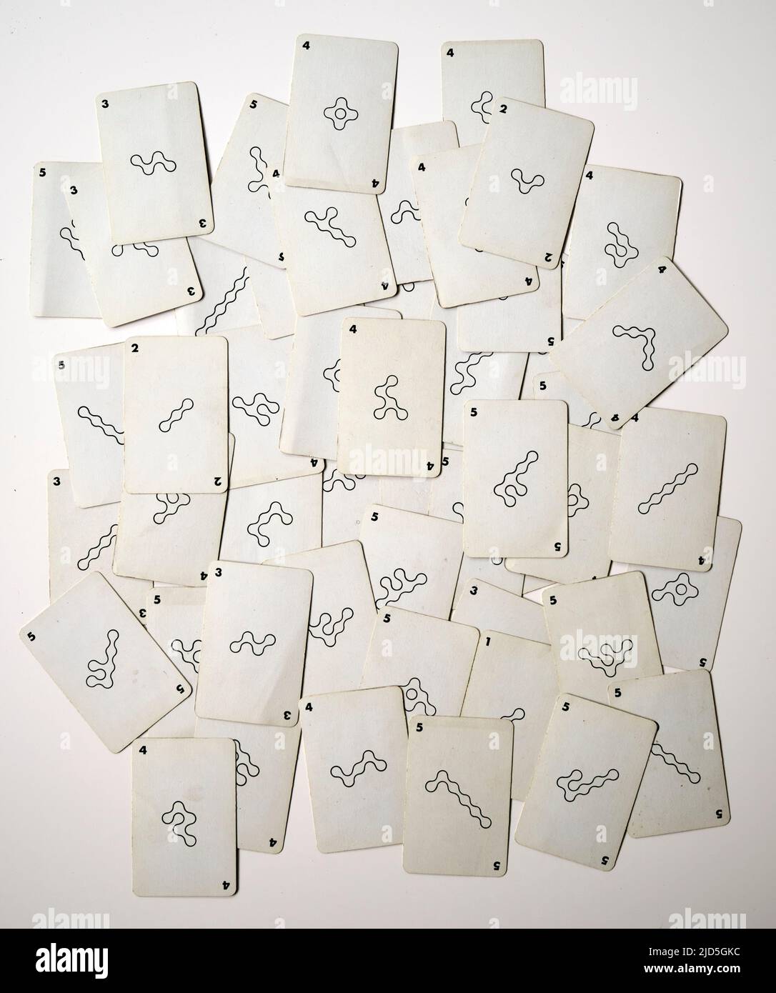 Old Vintage Amoeba Shape Card Game Stockfoto